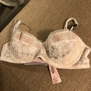 Victoria's Secret unlined Demi bra